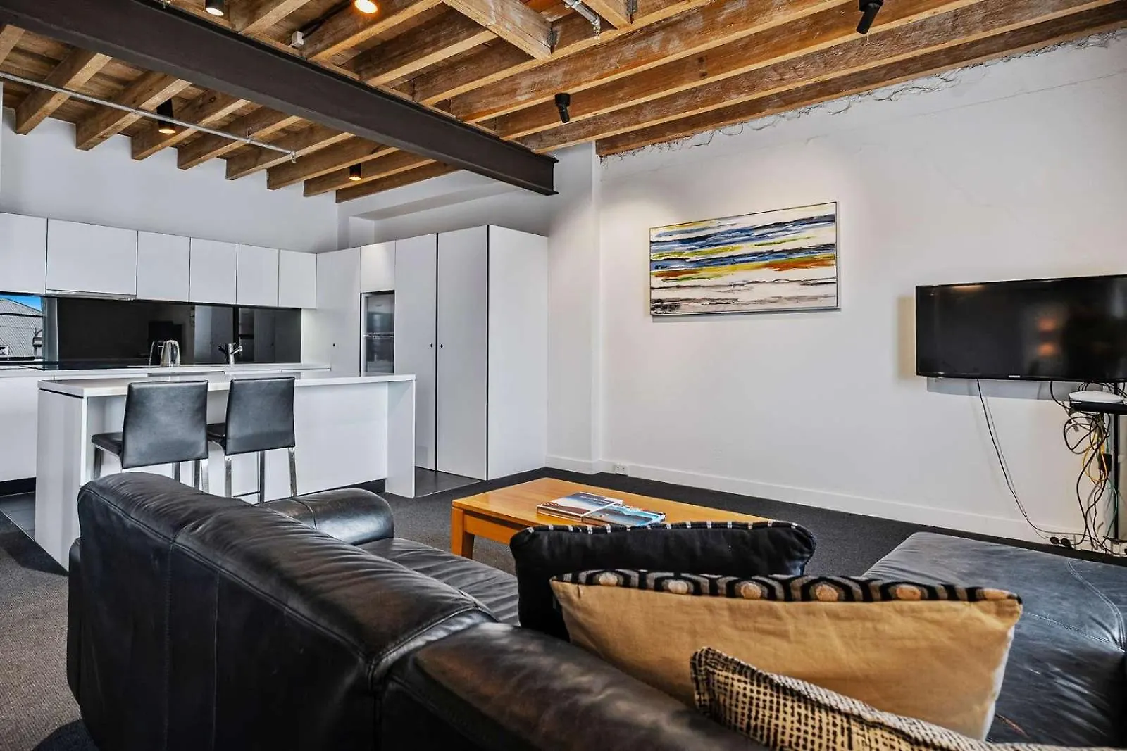 Gibson Mill Waterfront Warehouse Apartment - 201 Hobart