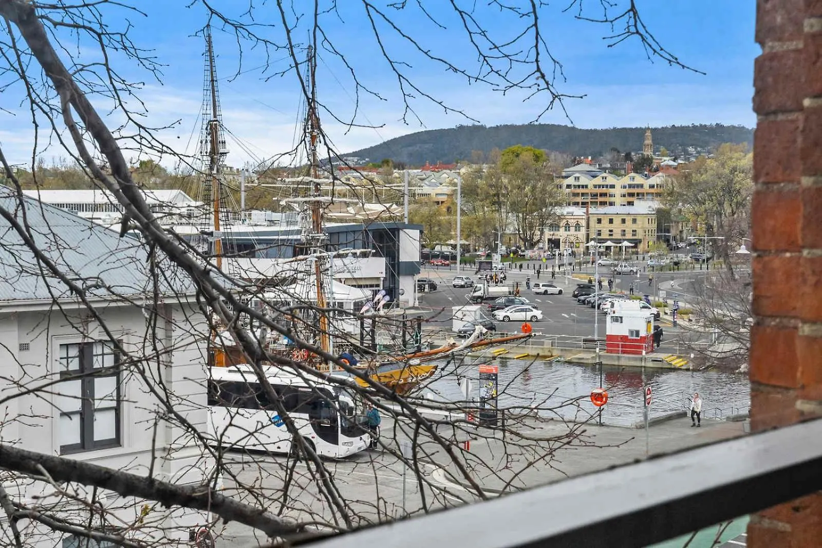 Gibson Mill Waterfront Warehouse Apartment - 201 Hobart